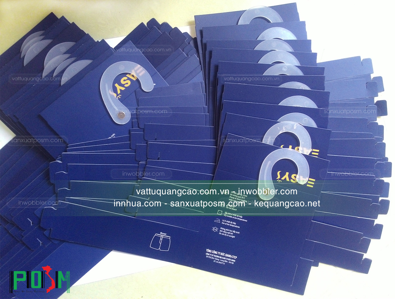 hanger moc vai hanger moc vai